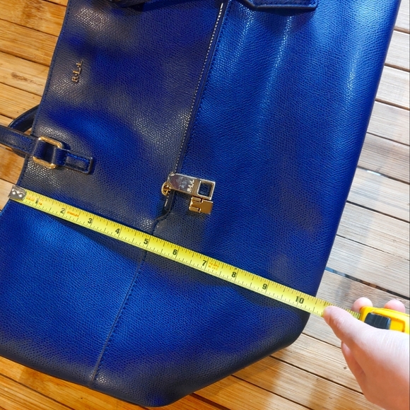 Ralph Lauren Tote - Picture 12 of 14